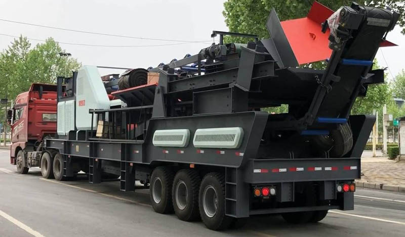 山東履帶式移動破碎站 山東履帶式移動破碎站