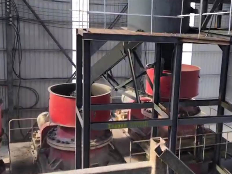 玄武巖破碎 玄武巖破碎